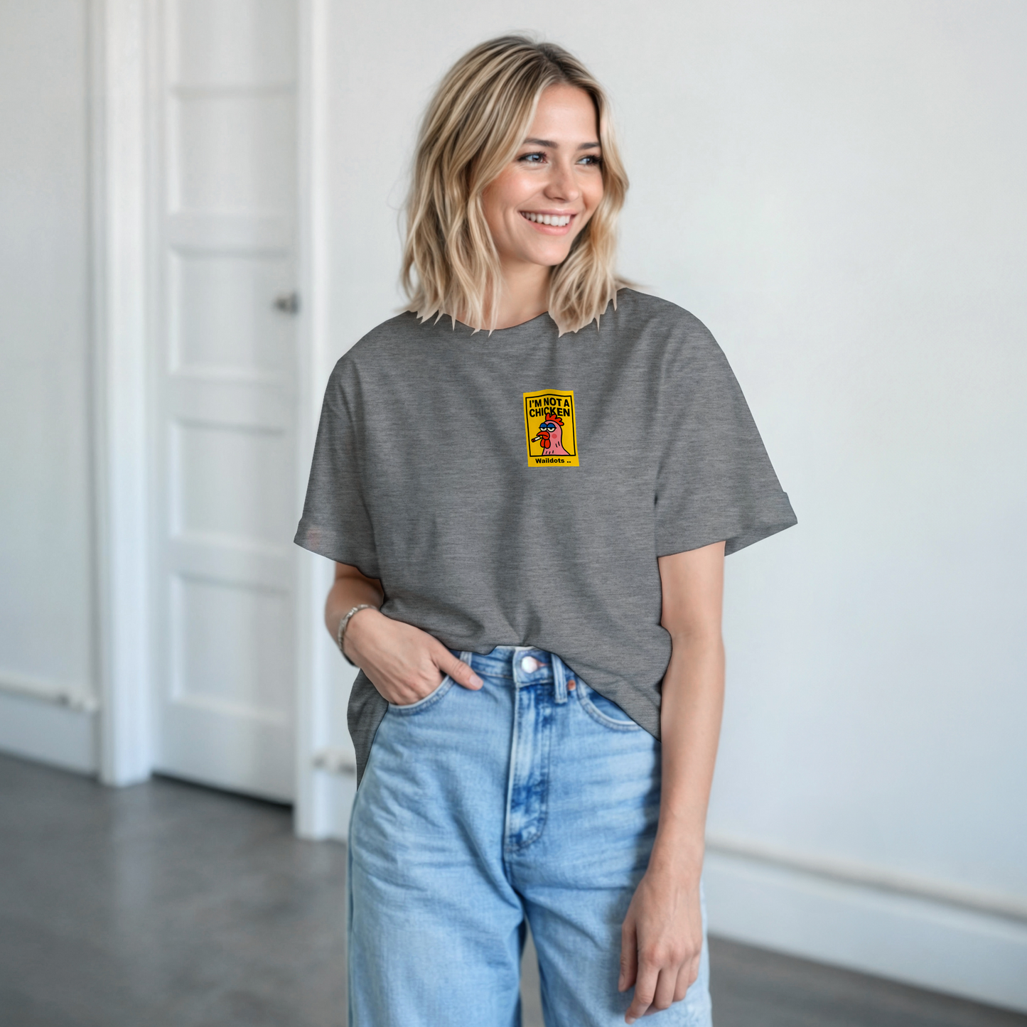 Camiseta "I'm a Flamingo" | Waildots – Diseño divertido de Gallina con estampado graffiti